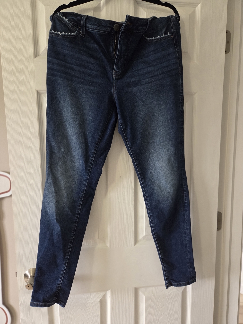 Maurices Everflex Dark Wash Skinny Jeans 16